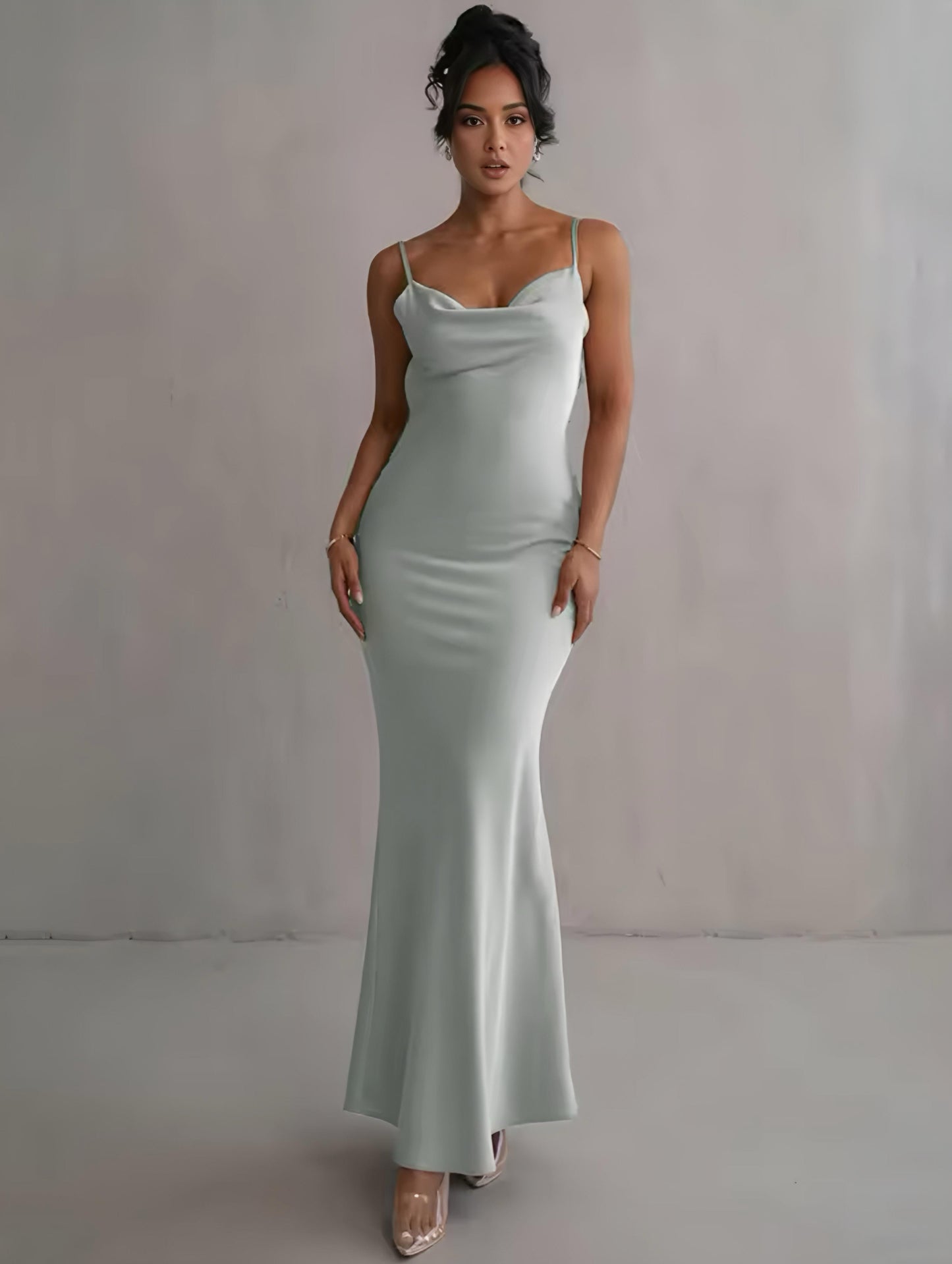 BACKLESS BLOSSOM Kleid